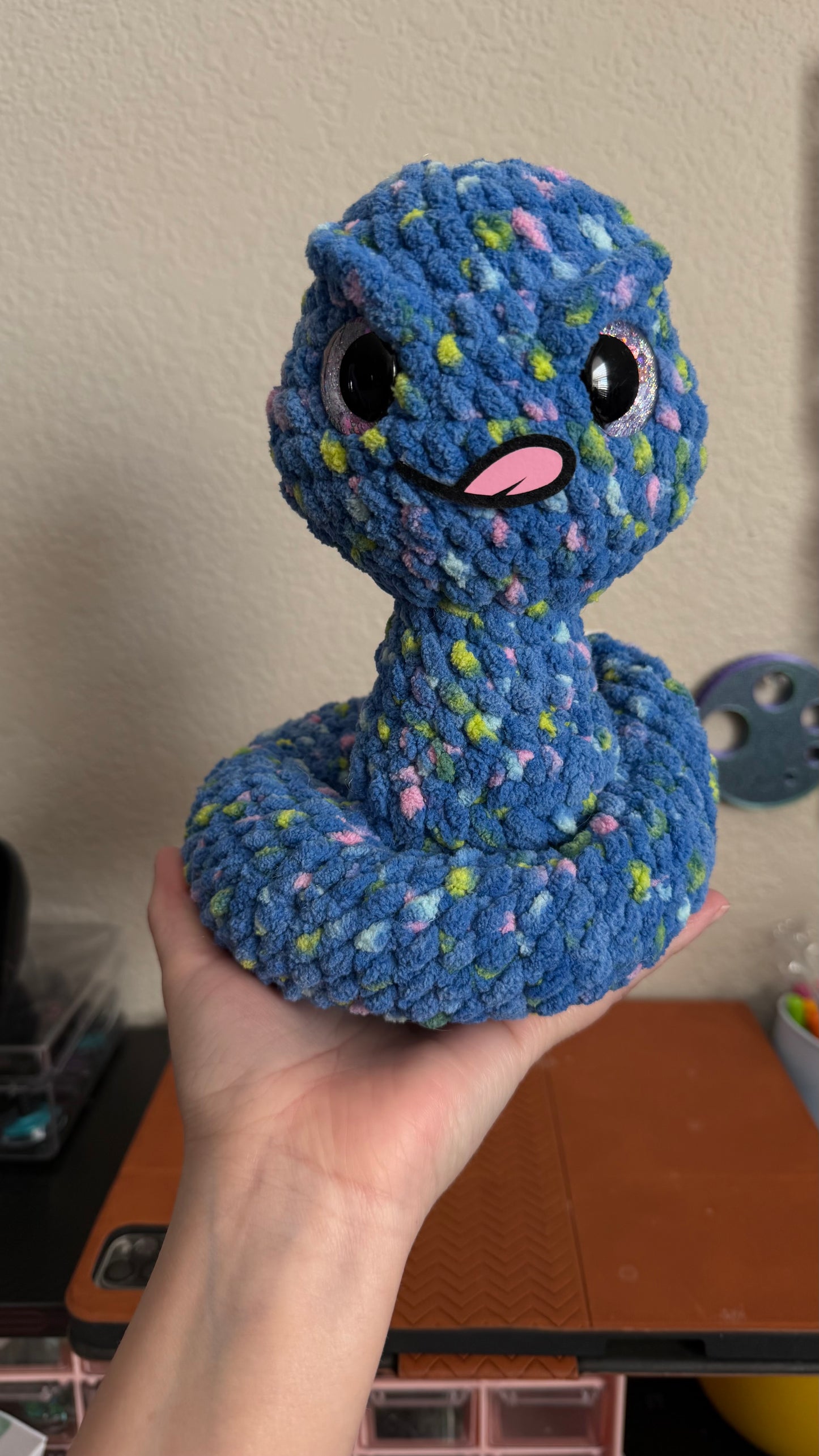 Confetti snake